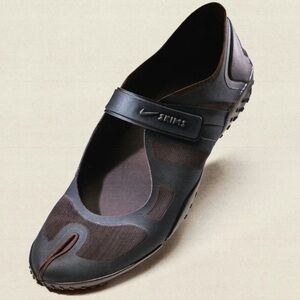 NWT SKIMS NIKE RIFT MESH VELVET BROWN 10W/8.5M